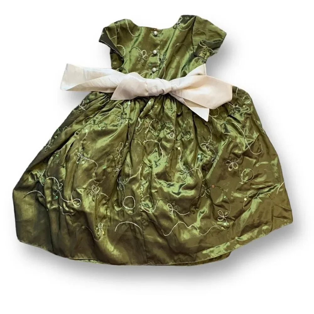 Sweet Pea & Lilli Dress‎ Green Cream Embroidered Floral Design Cream Sash